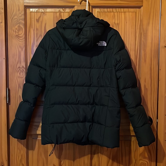 The North Face 550 Jacket - Picture 3 of 3